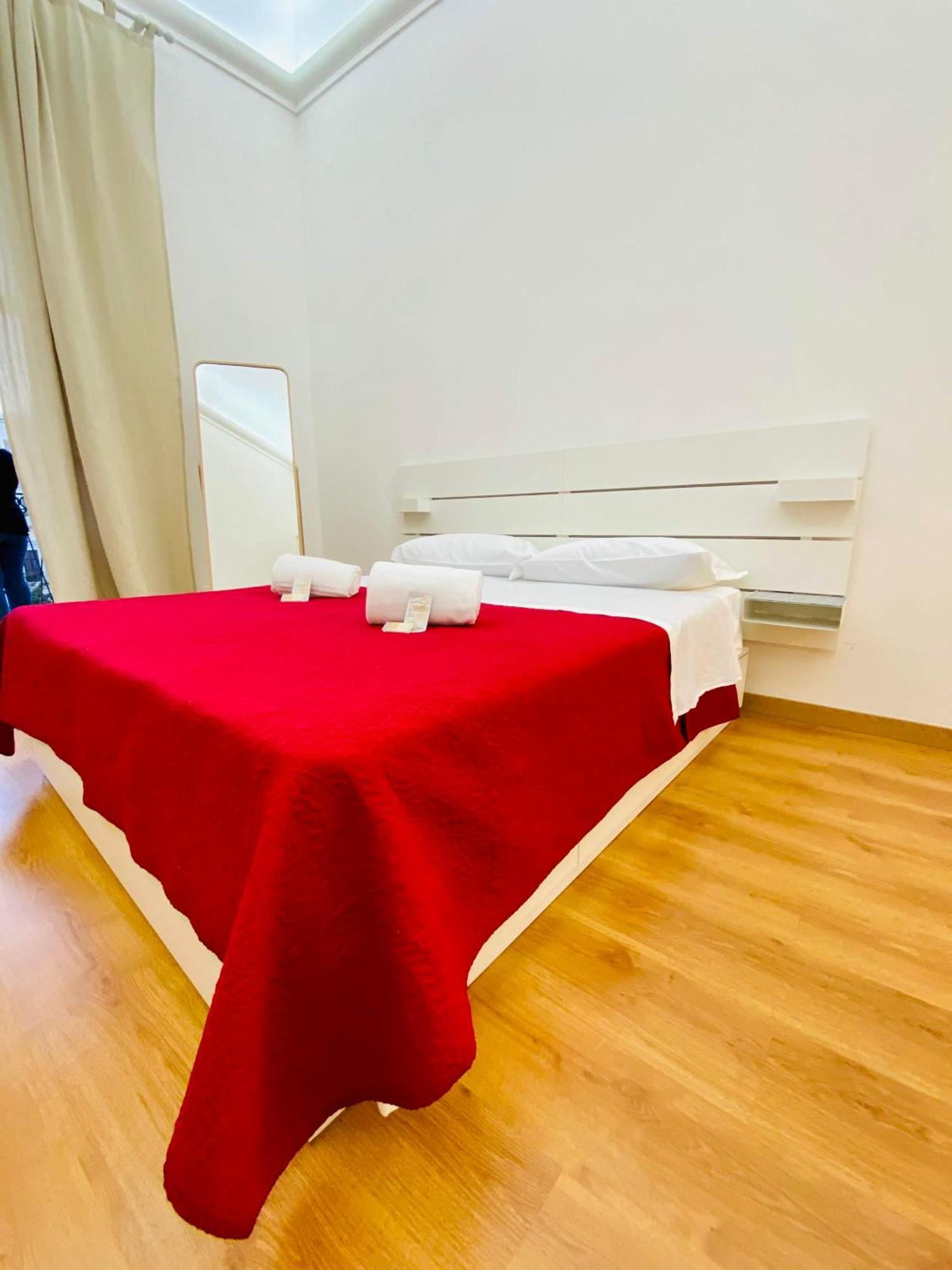 Apartmán Amica Taranto In Piazza Exteriér fotografie
